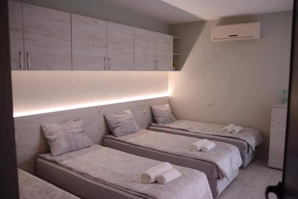 Стаи За Гости Гебедже Beloslav Exteriör bild